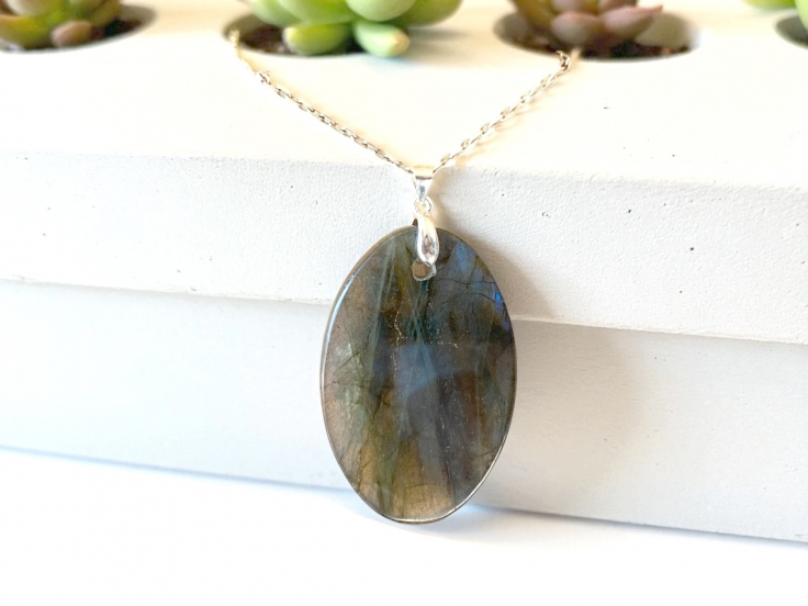 Grand Pendentif Labradorite